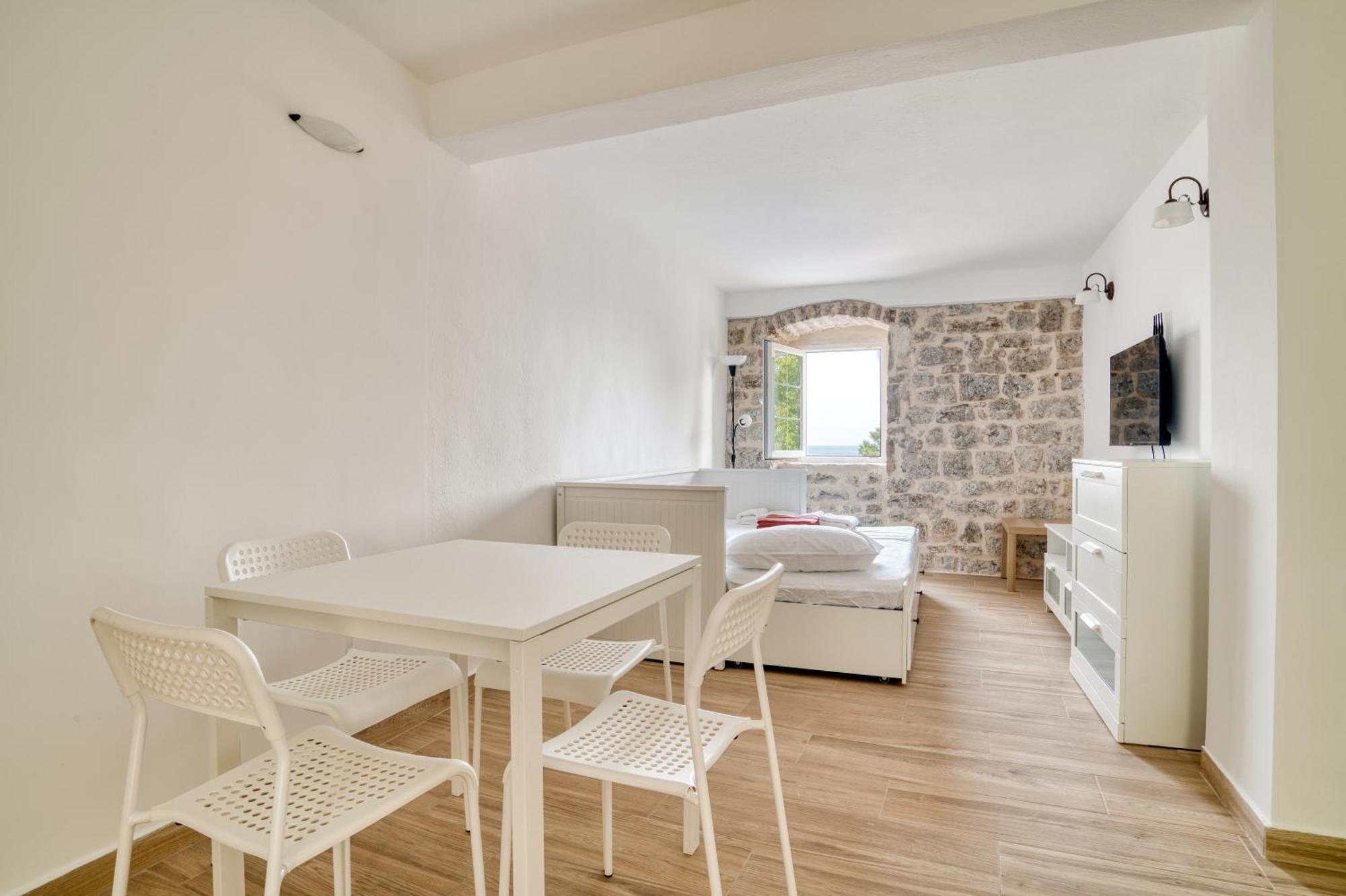 Sm Beach Residence Petrovac Exterior photo